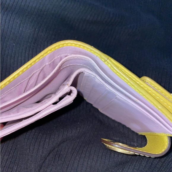 Coach Yellow Wallet - Picture 4 of 5